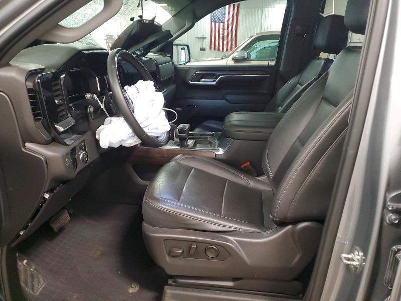 2024 GMC Sierra K1500 SLT