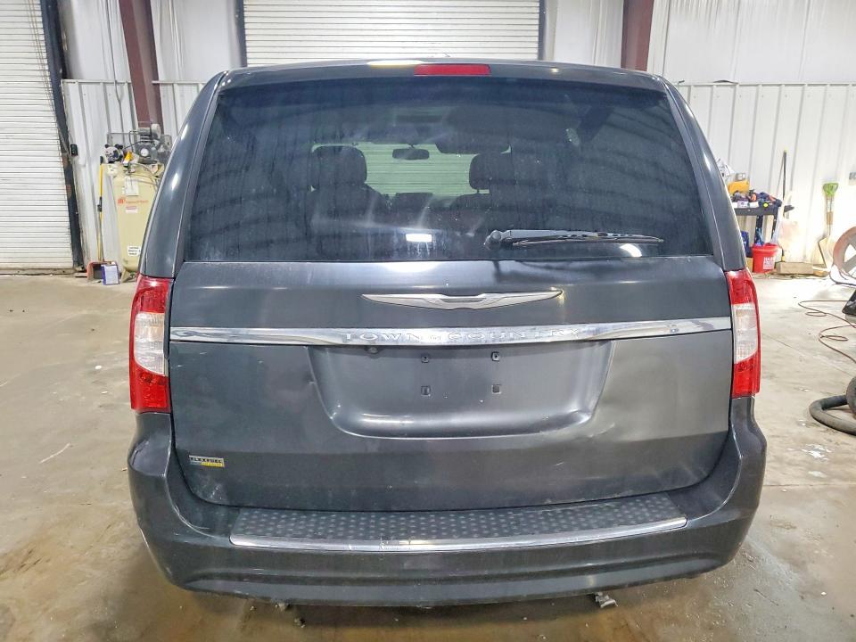 2012 Chrysler Town & Country Touring