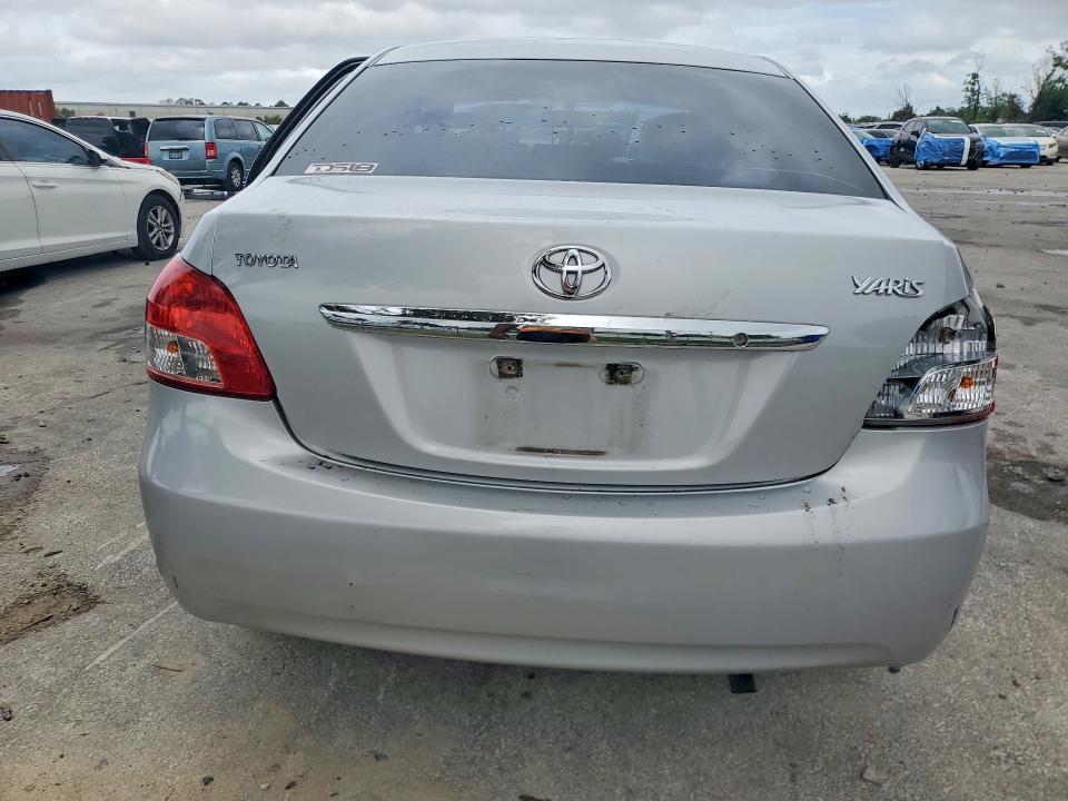 2010 Toyota Yaris Base