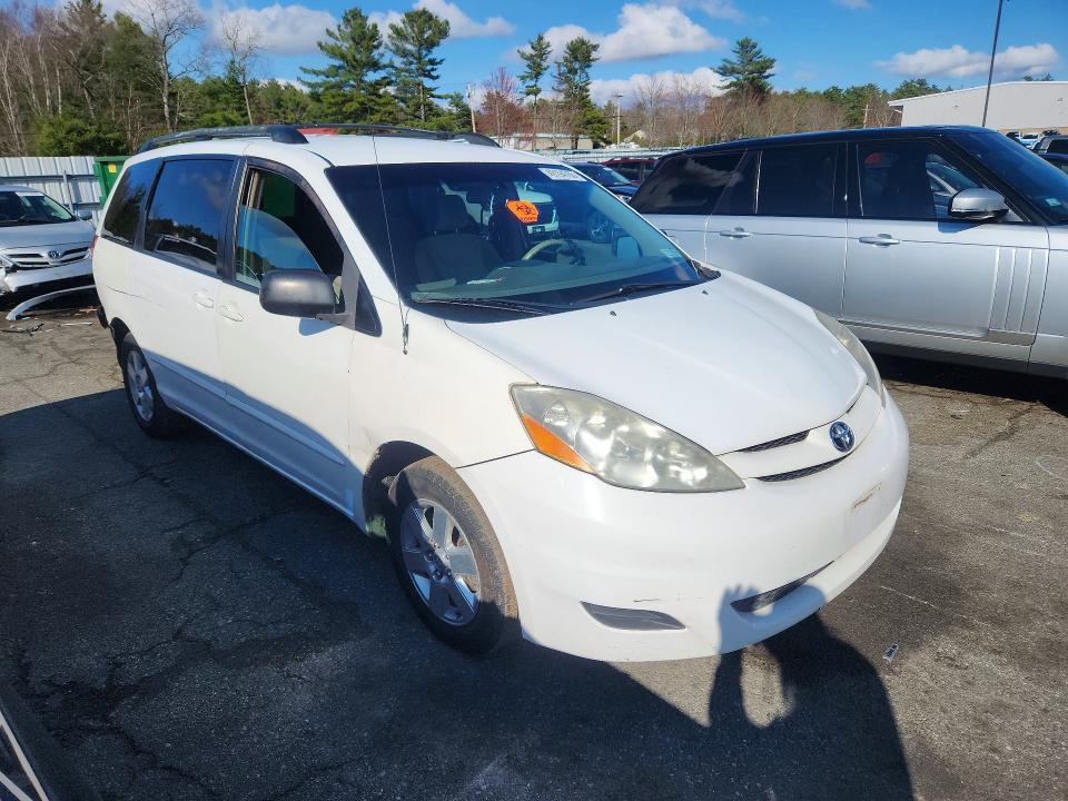 2008 Toyota Sienna le 7-passenger