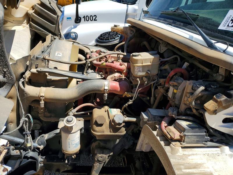 2017 Freightliner Business Class M2 BOX Truck