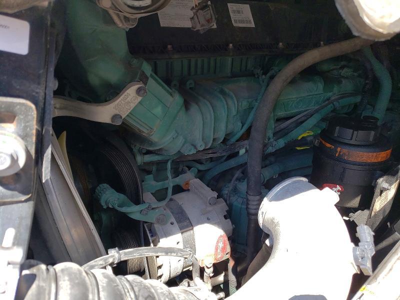 2023 Volv O VNL Semi Truck