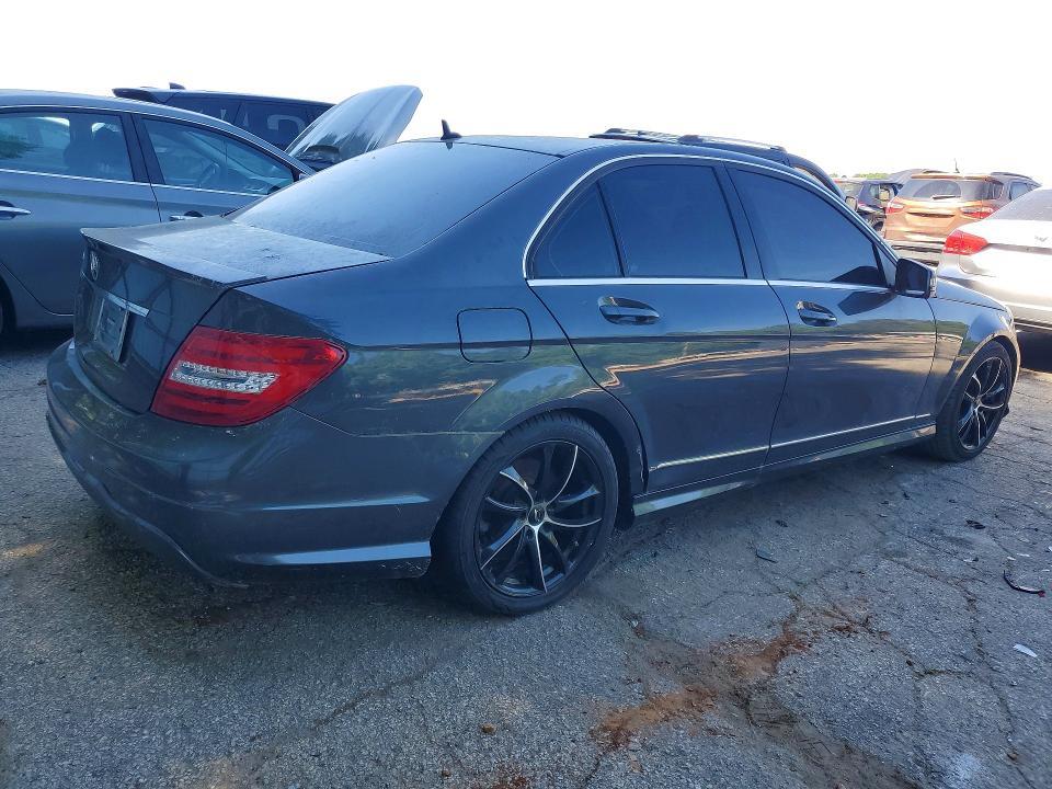 2013 Mercedes-Benz C 250