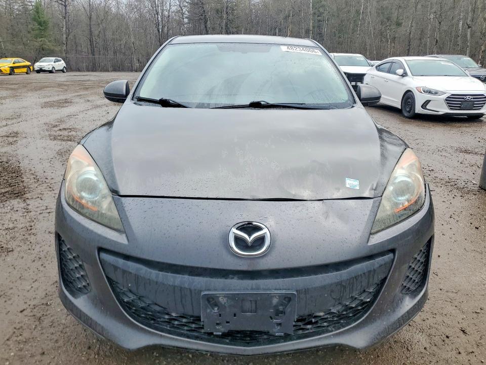 2013 Mazda 3 I