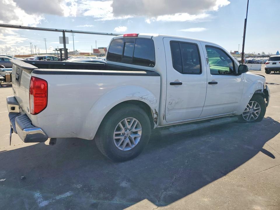 2017 Nissan Frontier SV