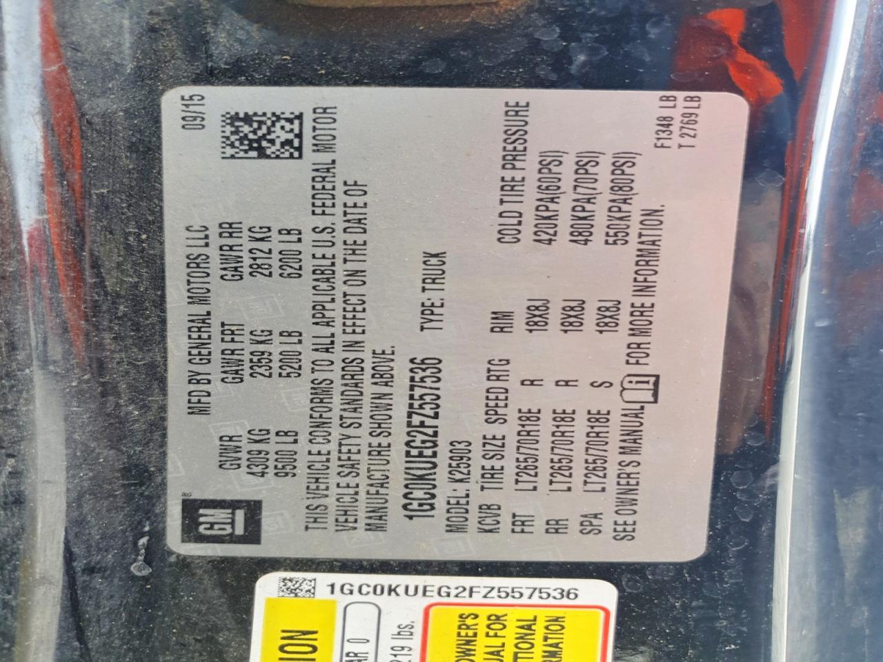 2015 Chevrolet Silverado 2500 Flatbed Truck