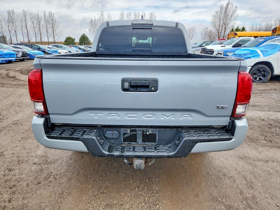 2018 Toyota Tacoma Double cab