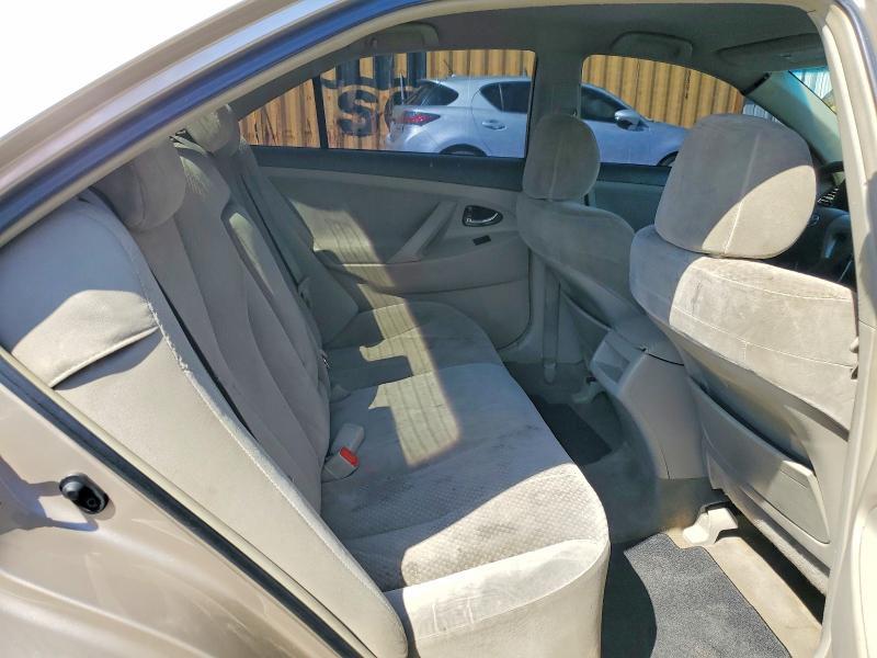 2009 Toyota Camry le