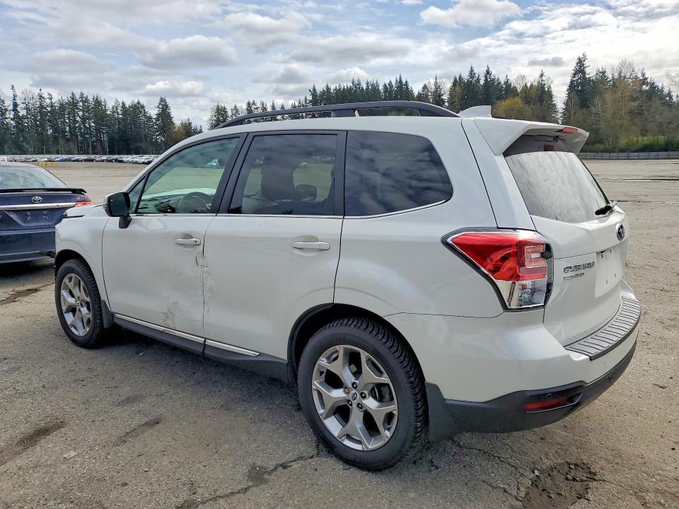 2017 Subaru Forester 2.5i Touring