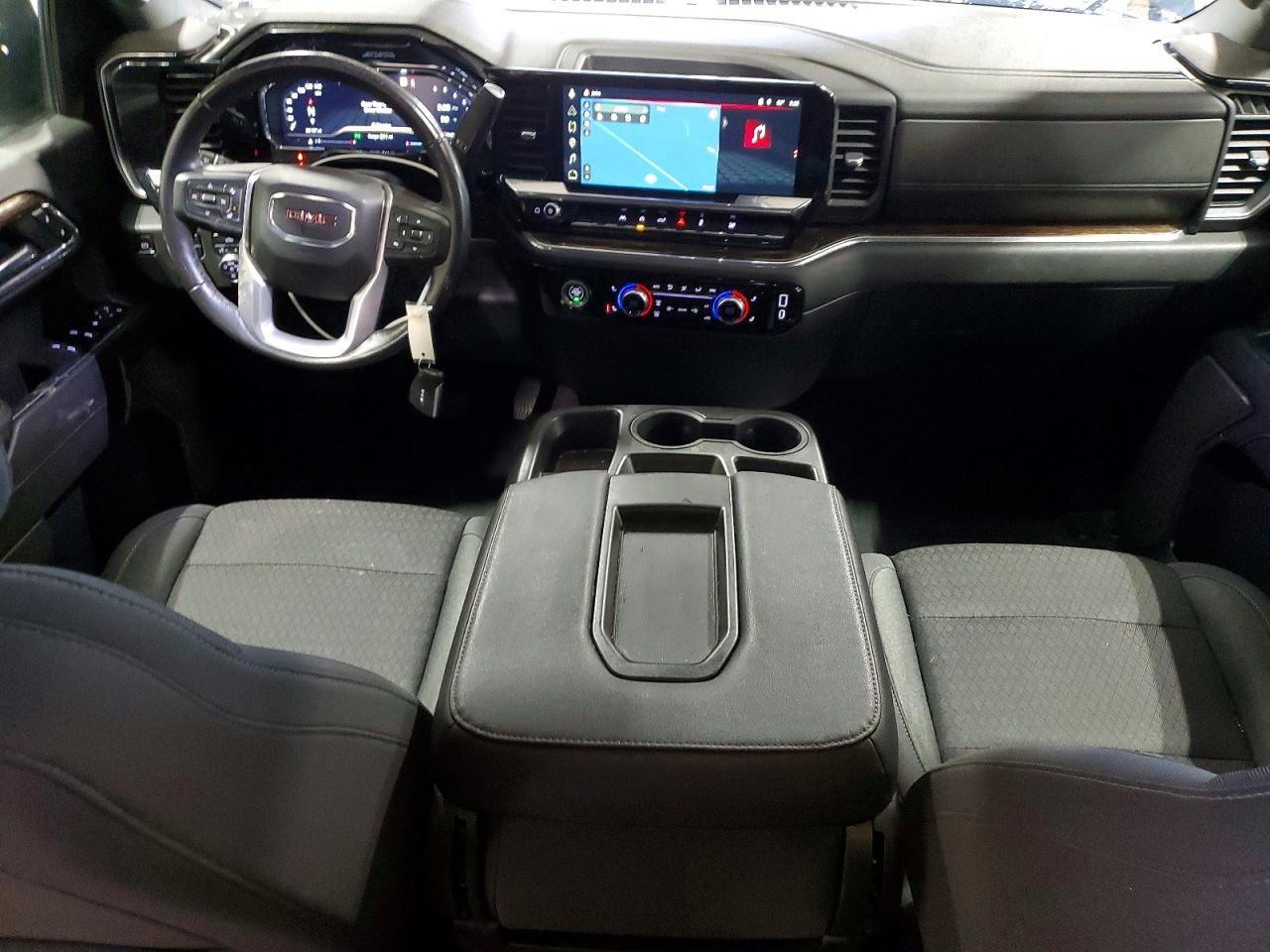 2022 GMC Sierra K1500 Elevation