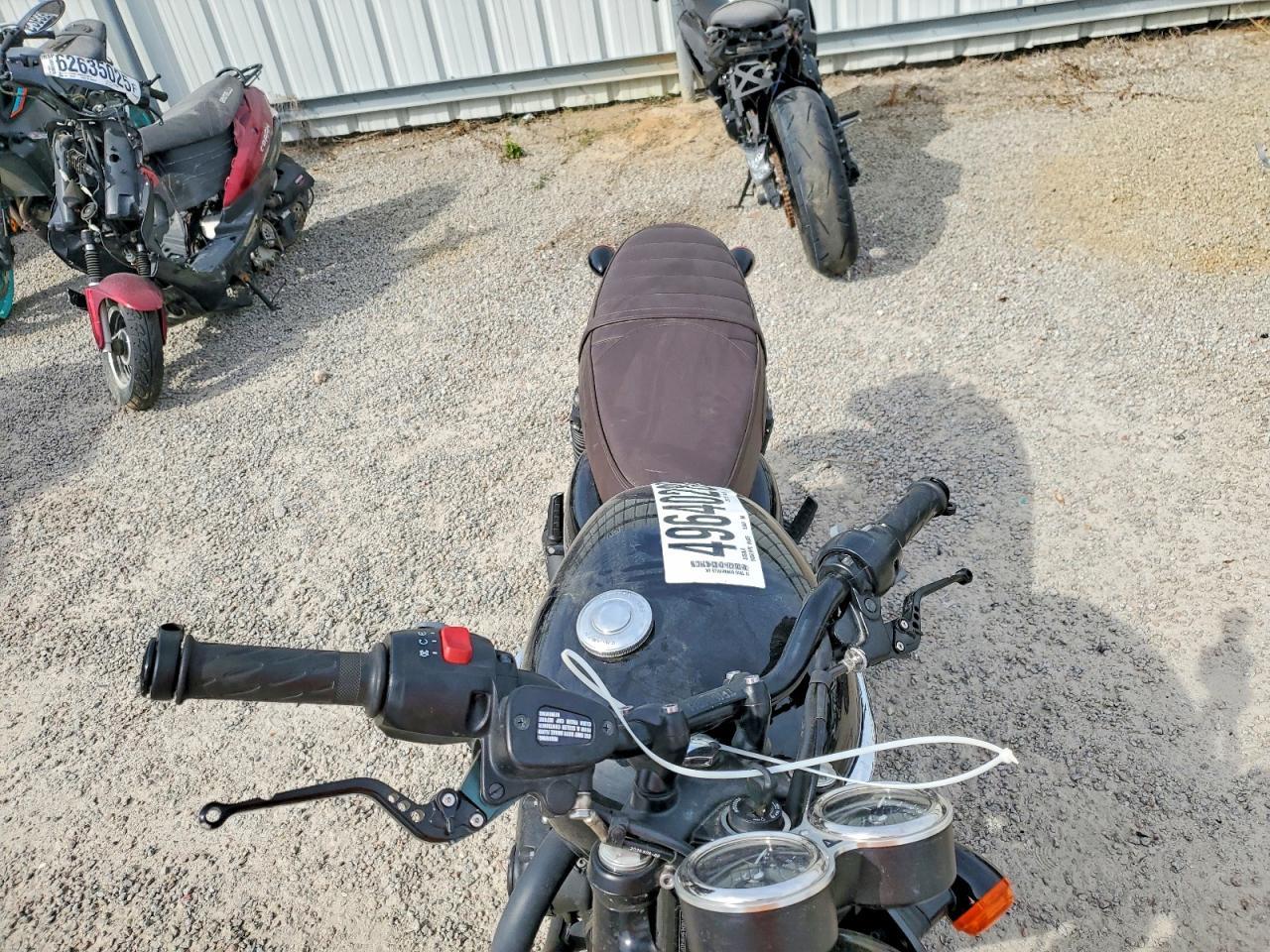 2017 Triumph Bonneville T120 Black