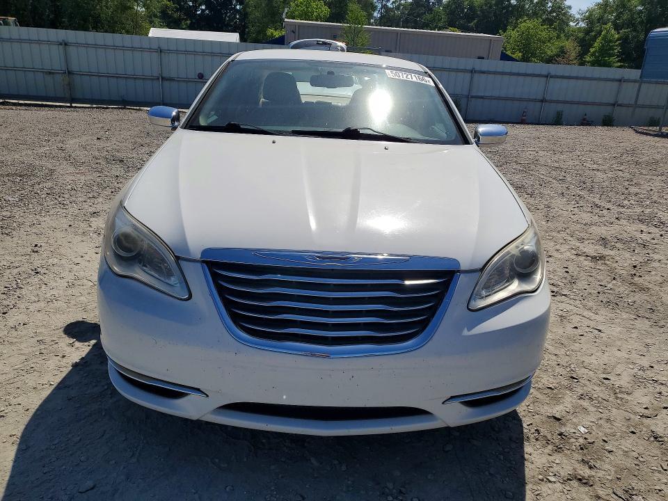 2012 Chrysler 200 Limited