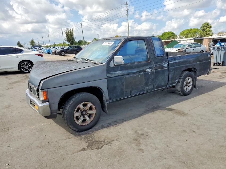 1996 Nissan Truck XE