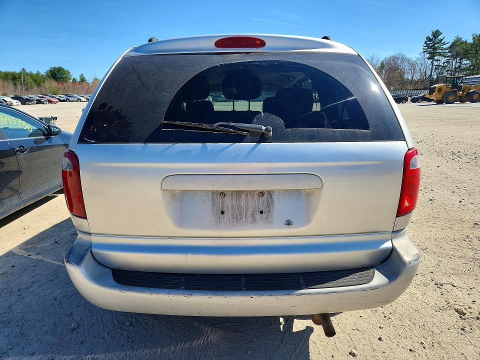 2005 Dodge Grand Caravan sxt