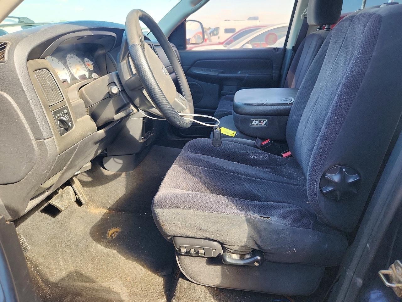 2004 Dodge RAM 1500 ST