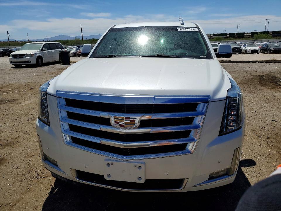 2017 Cadillac Escalade Luxury