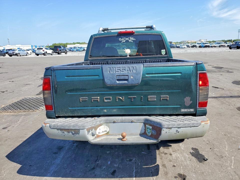 2001 Nissan Frontier XE