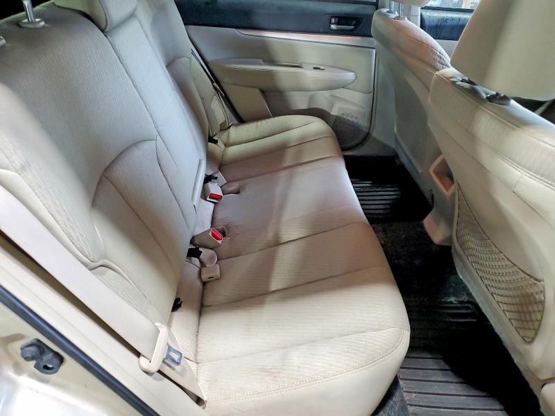 2010 Subaru Outback 2.5i Premium