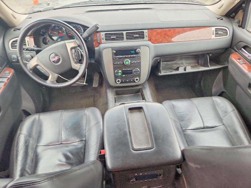2011 GMC Yukon slt