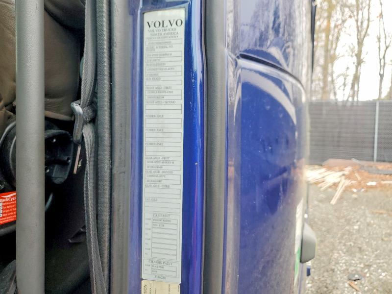 2018 Volvo VN VNL-Semi Truck