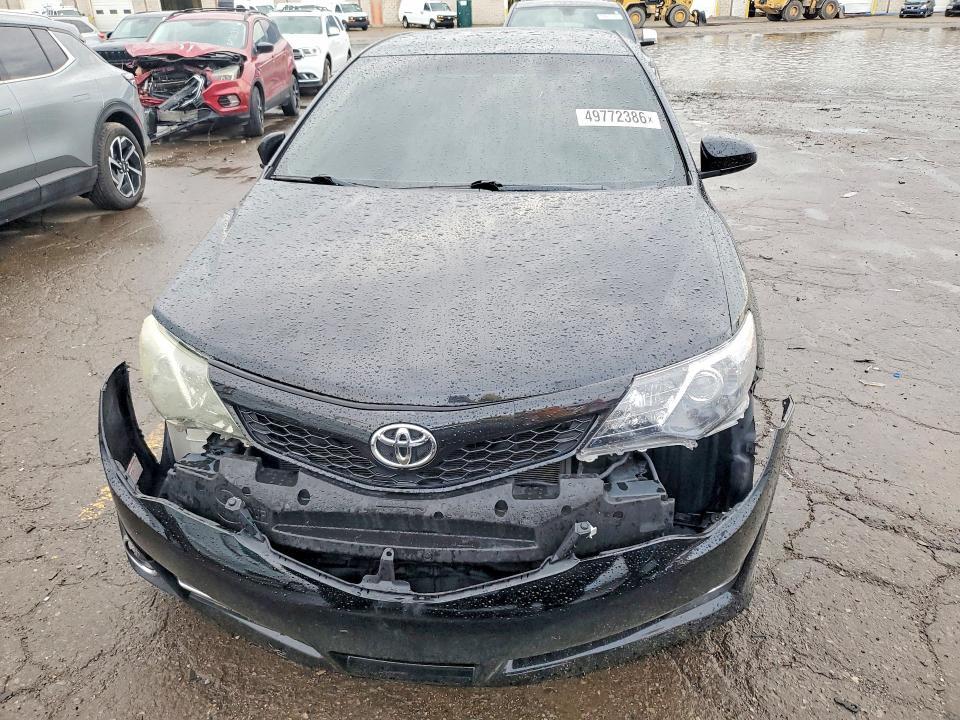 2014 Toyota Camry se