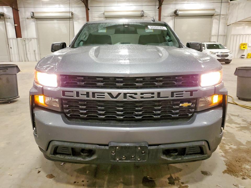 2020 Chevrolet Silverado K1500 Custom