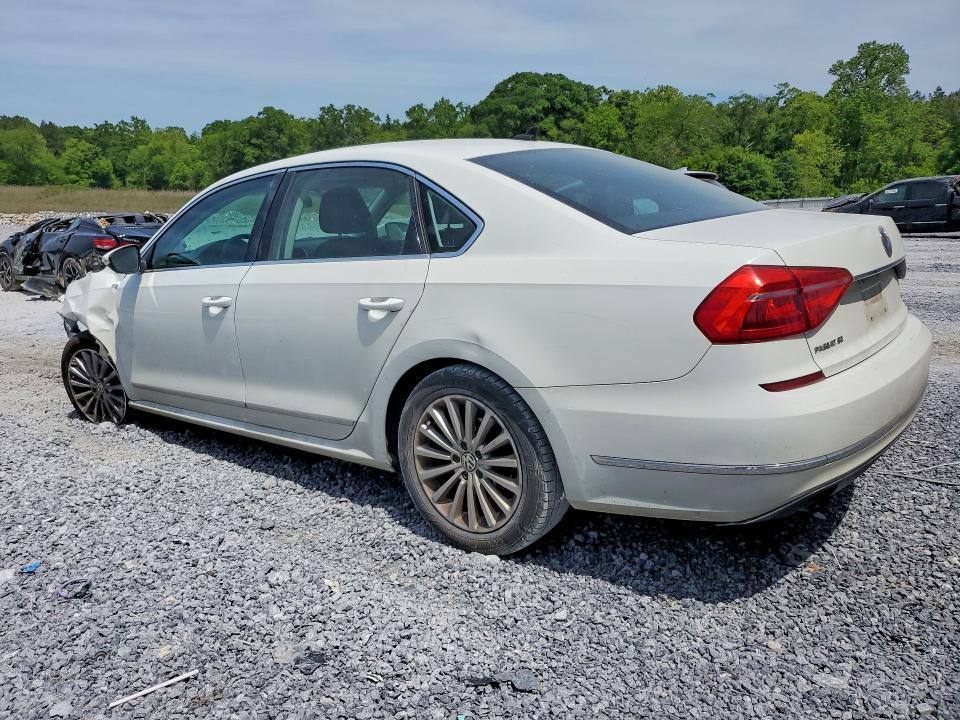 2016 Volkswagen Passat se