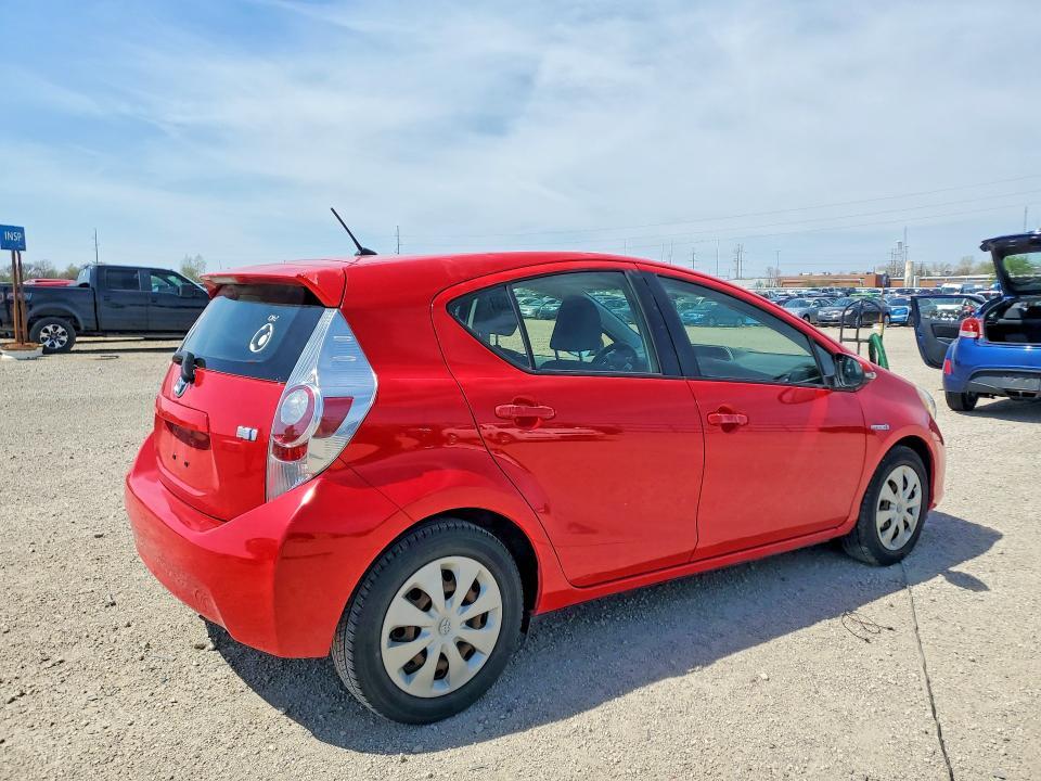 2014 Toyota Prius c two