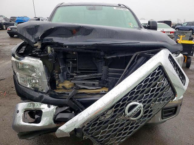 2018 Nissan Titan SV