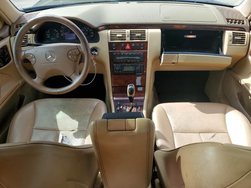 2001 Mercedes-Benz E 320
