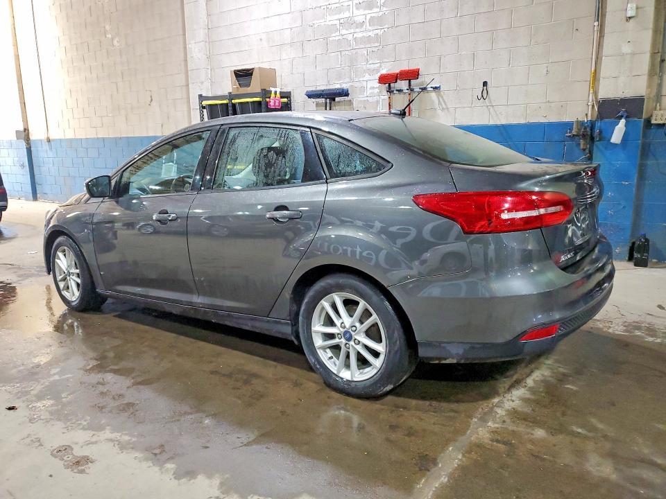 2016 Ford Focus se