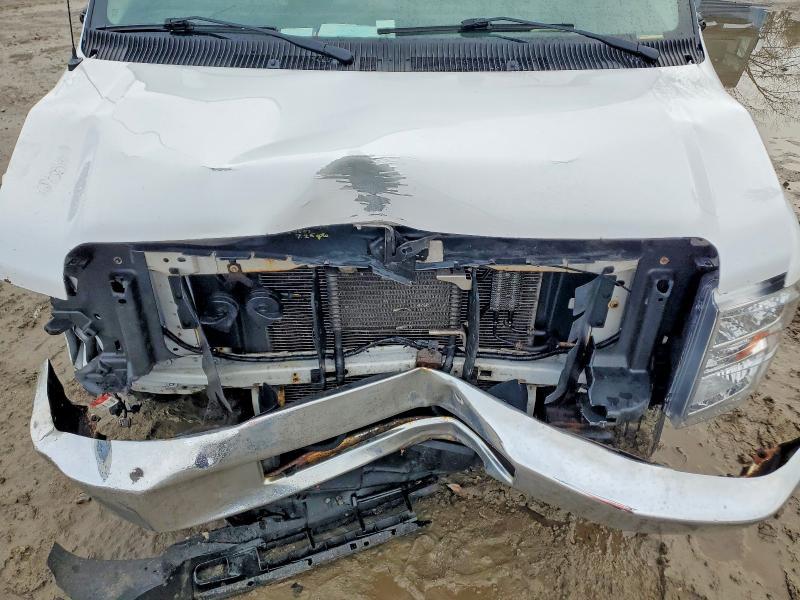 2017 Ford Econoline E350 Super Duty Cutaway Van