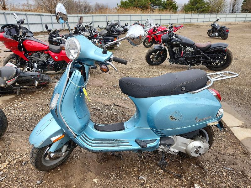 2011 Vespa LX 150IE