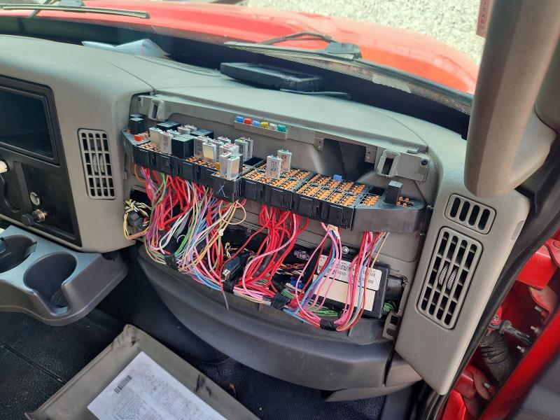 2013 International 4300 BOX Truck