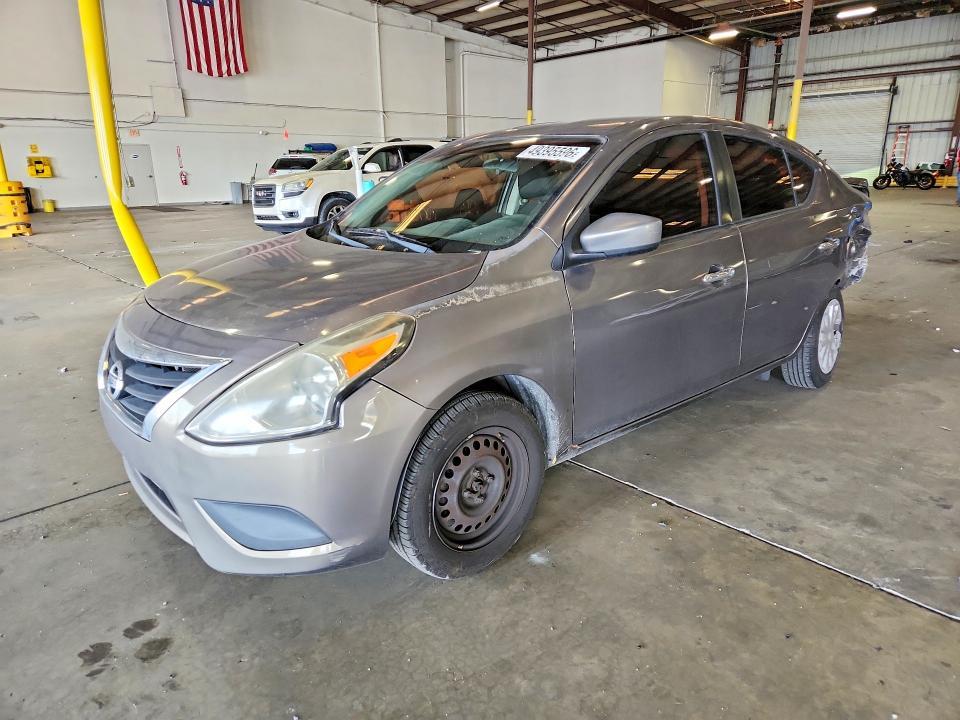 2015 Nissan Versa 1.6 sv