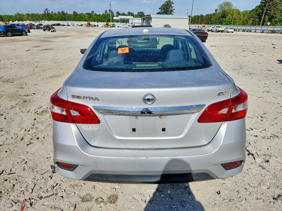 2018 Nissan Sentra sv