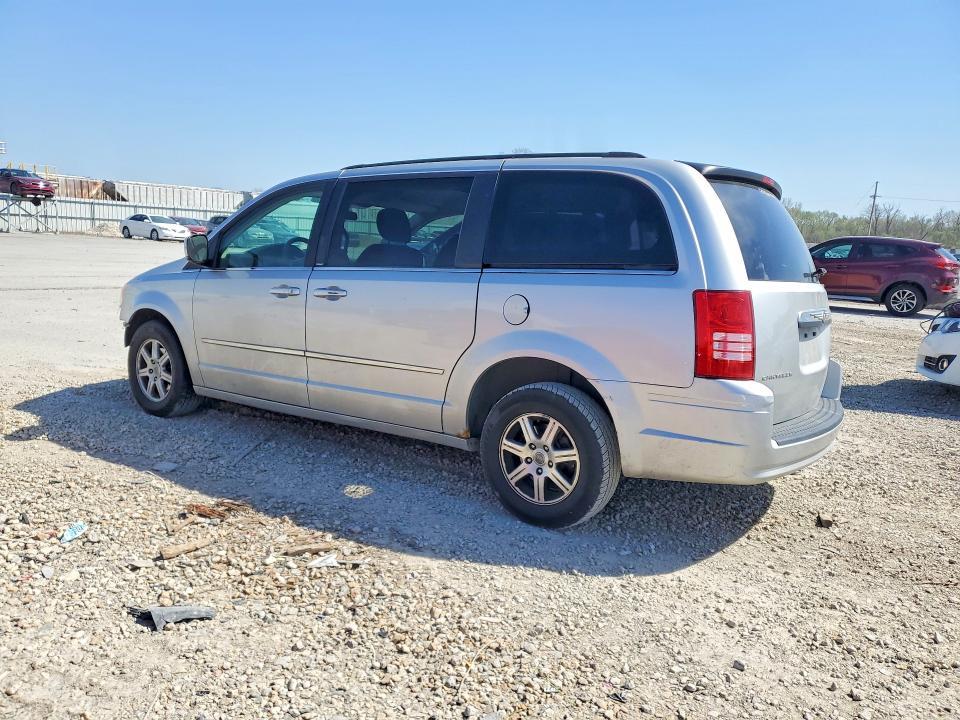 2010 Chrysler Town & Country Touring