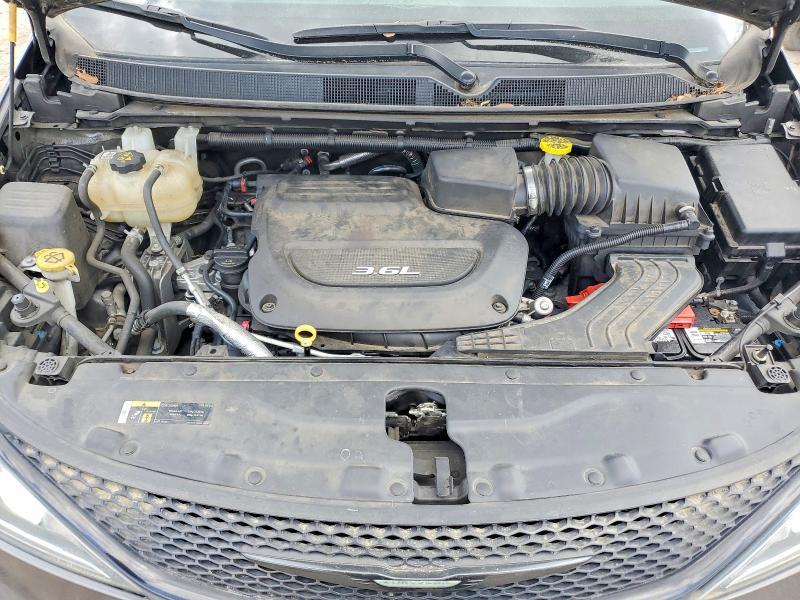 2018 Chrysler Pacifica Touring Plus