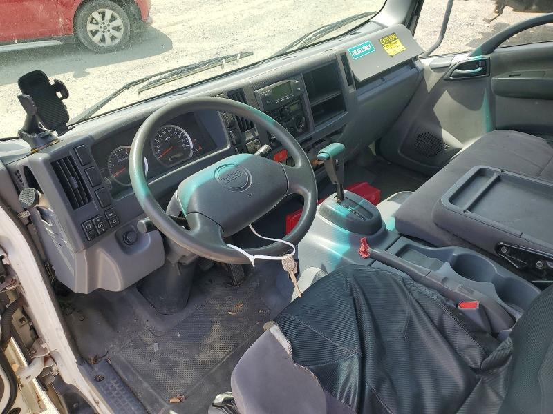 2012 Isuzu Npr hd