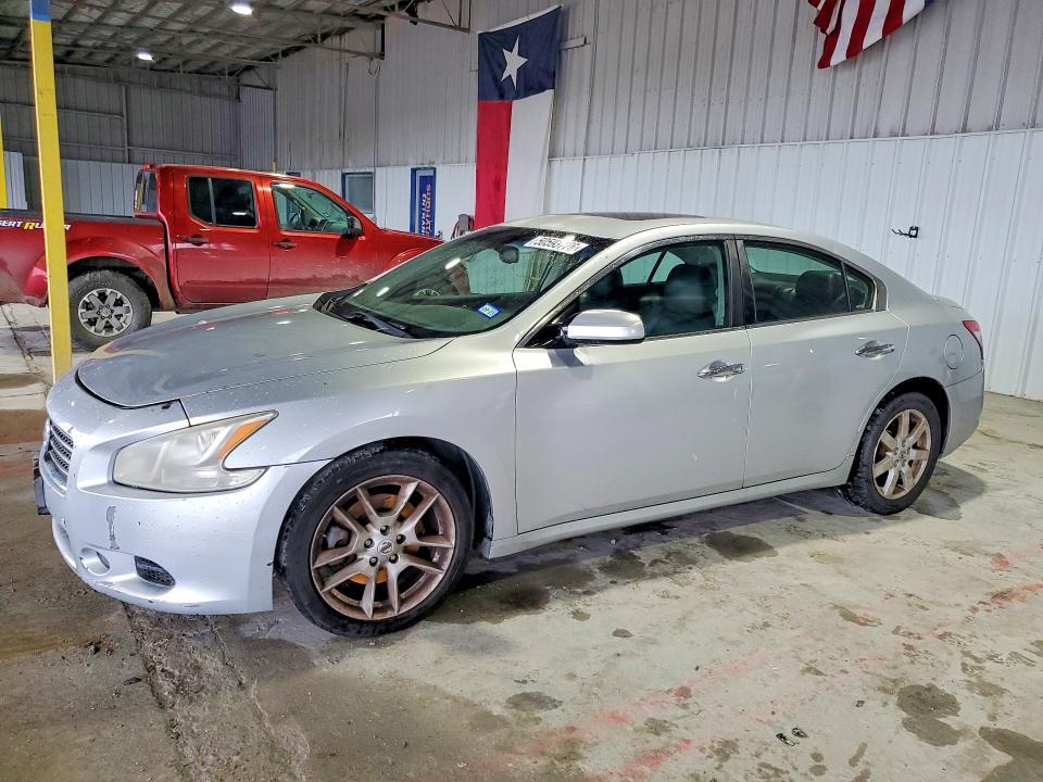 2010 Nissan Maxima 3.5 s