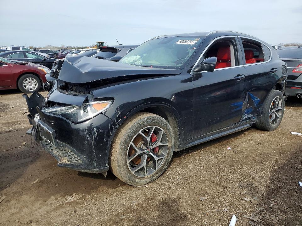 2020 Alfa Romeo Stelvio ti