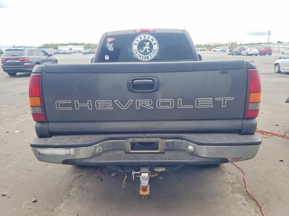 2000 Chevrolet Silverado C1500