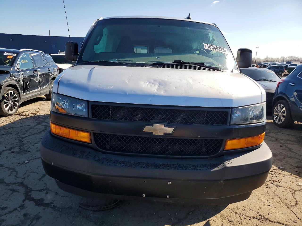 2020 Chevrolet Express G2500 LS