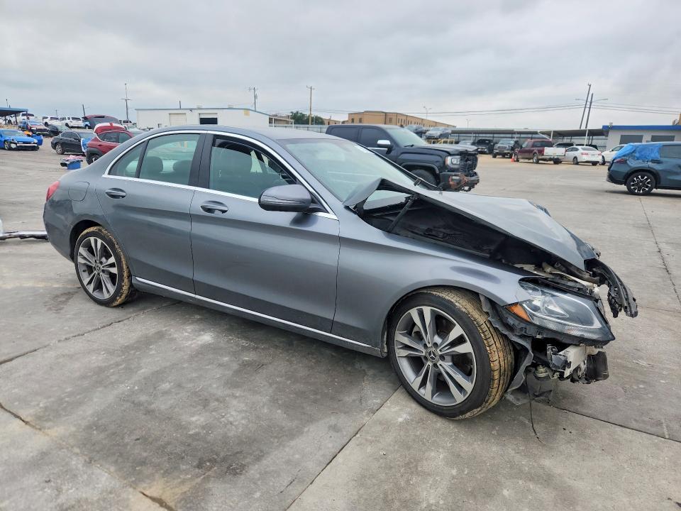 2017 Mercedes-Benz C300