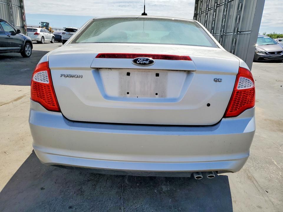 2011 Ford Fusion se