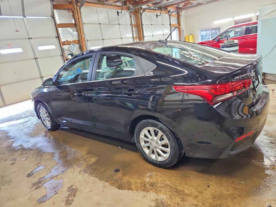 2022 Hyundai Accent sel