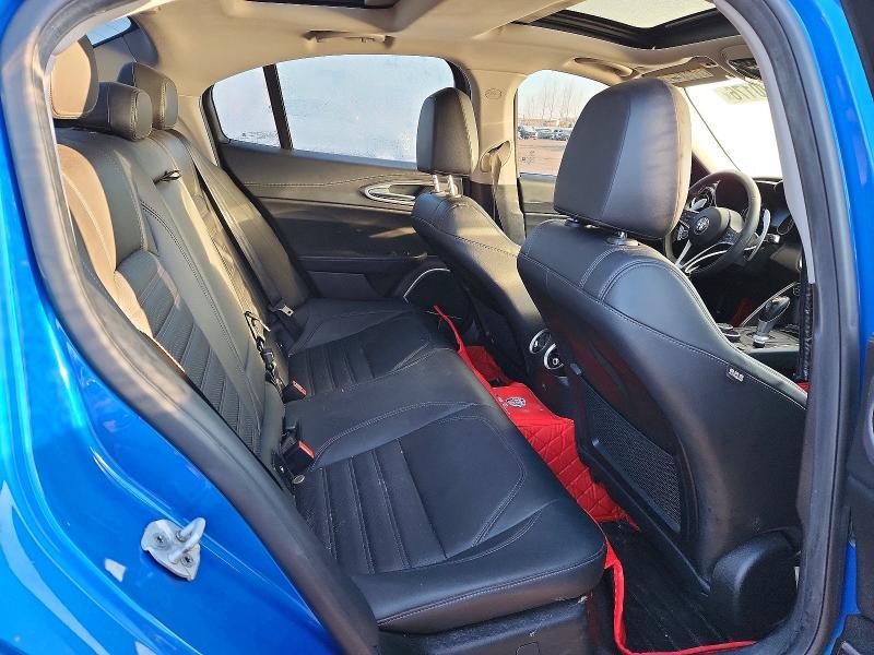 2018 Alfa Romeo Giulia ti Q4