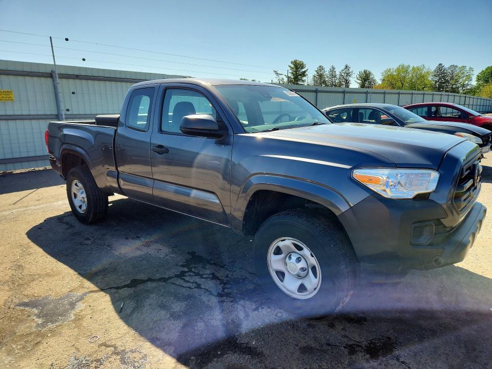 2018 Toyota Tacoma SR