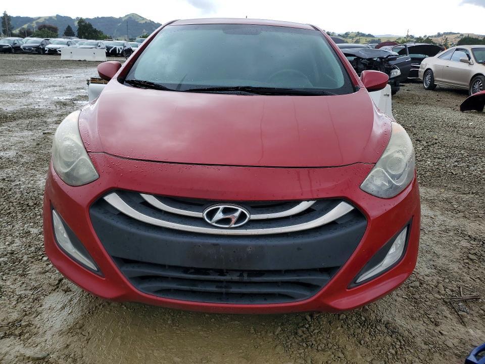 2015 Hyundai Elantra gt Base