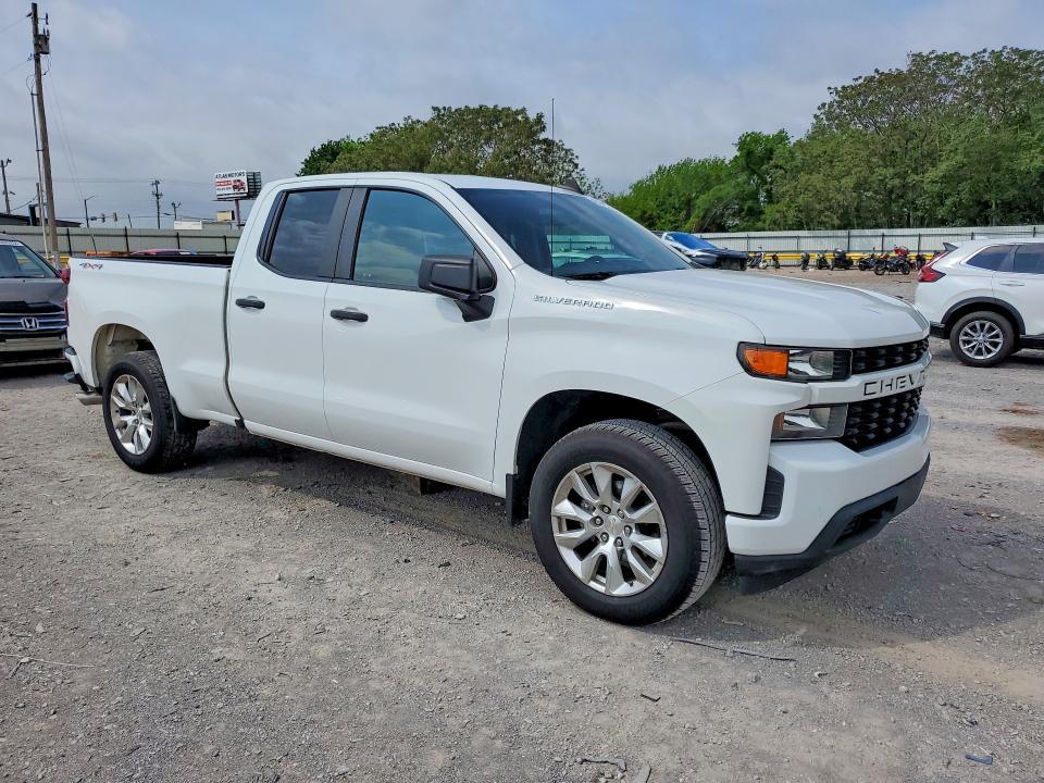2021 Chevrolet Silverado K1500 Custom